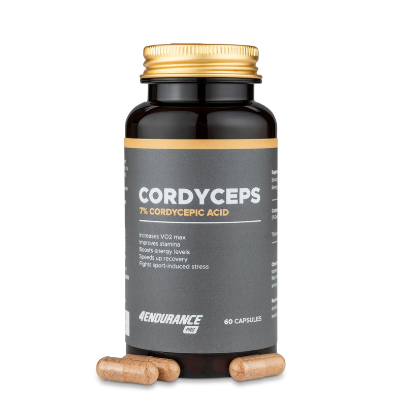 4Endurance Pro Cordyceps - 60 kapsul, črna steklenica z zlatim pokrovčkom in etiketo, ki prikazuje koristi za vzdržljivost in energijo.